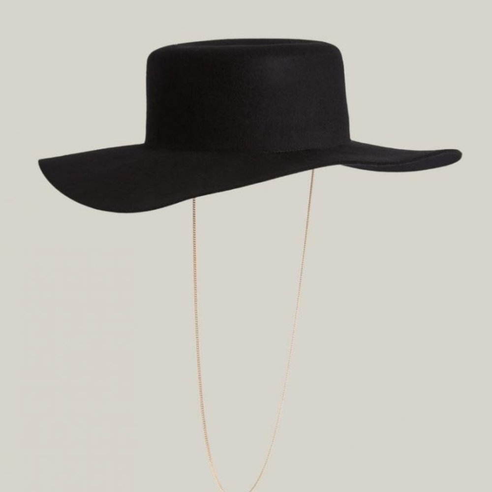 AllSaints Toggle Chain Wool Bolero Hat Black NWOT - Picture 2 of 4